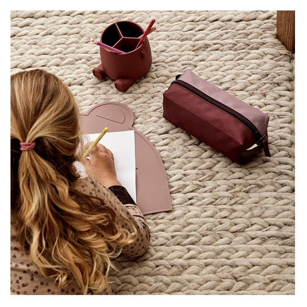 Nuuroo tolltartó- Oliver Rose - Momsy