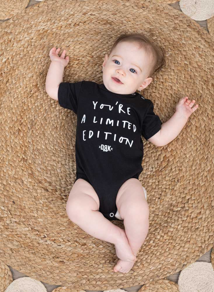 Dorko "You're a limited edition" mintával nyomot rövid ujjú baba body-5