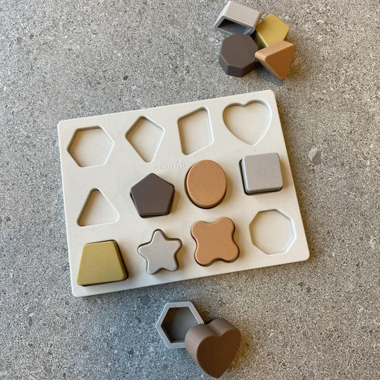 NUUROO szilikon formabeillesztő puzzle - Momsy